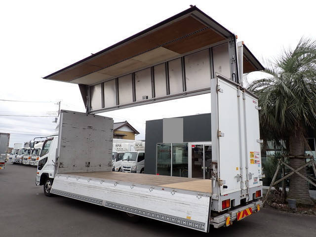 三菱ふそうファイターアルミウイング中型（4t）[写真02]