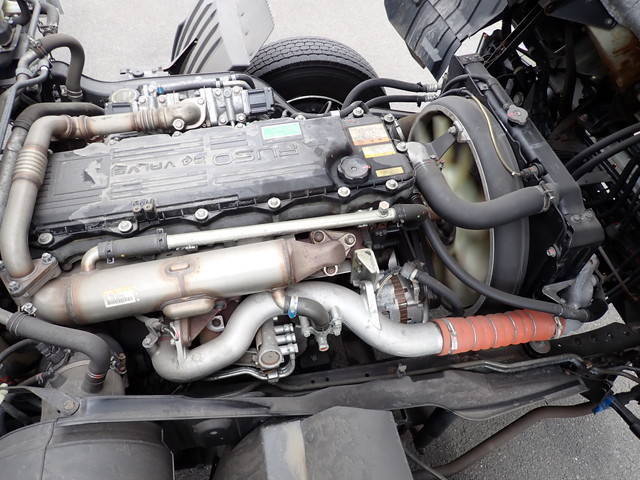 三菱ふそうファイターアルミウイング中型（4t）[写真35]