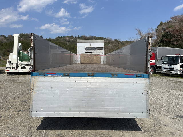 三菱ふそうスーパーグレートアルミブロック大型（10t）[写真10]