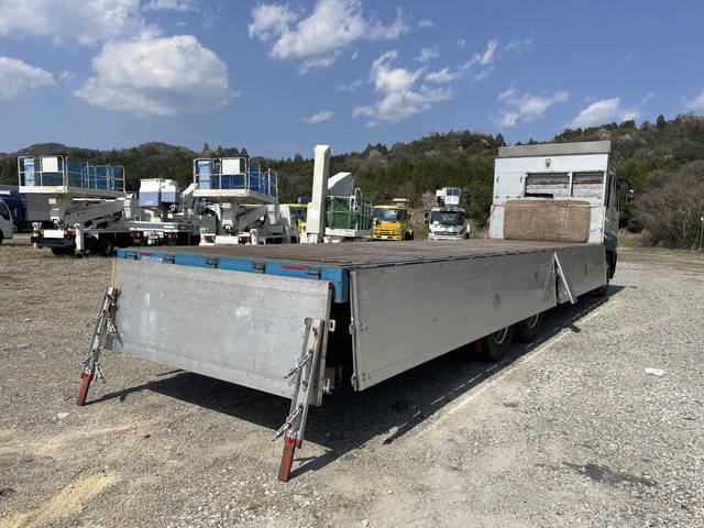 三菱ふそうスーパーグレートアルミブロック大型（10t）[写真12]