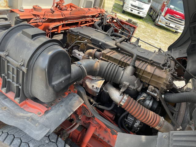 三菱ふそうスーパーグレートアルミブロック大型（10t）[写真26]