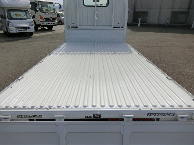 トヨタその他の車種平ボディ小型（2t・3t）[写真13]