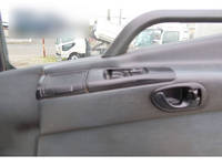 三菱ふそうスーパーグレートセルフローダー大型（10t）[写真29]