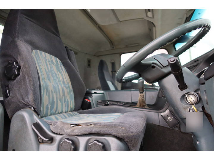 三菱ふそうスーパーグレートセルフローダー大型（10t）[写真29]