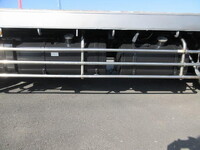 いすゞギガセルフローダー大型（10t）[写真24]