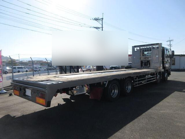 いすゞギガセルフローダー大型（10t）[写真04]