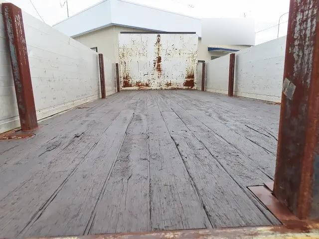 三菱ふそうファイターアルミブロック増トン（6t・8t）[写真24]