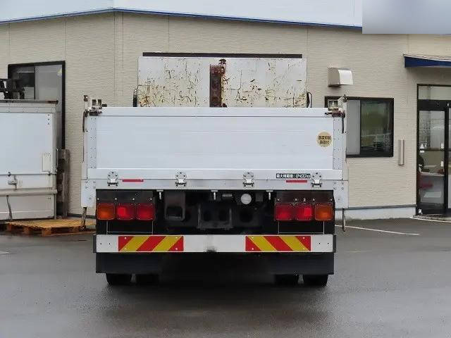 三菱ふそうファイターアルミブロック増トン（6t・8t）[写真07]