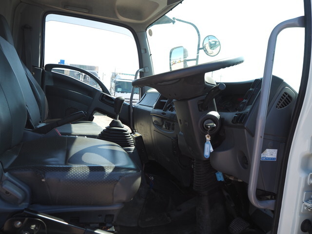 いすゞフォワードダンプ中型（4t）[写真34]