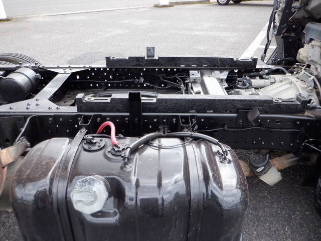 いすゞエルフダンプ小型（2t・3t）[写真11]