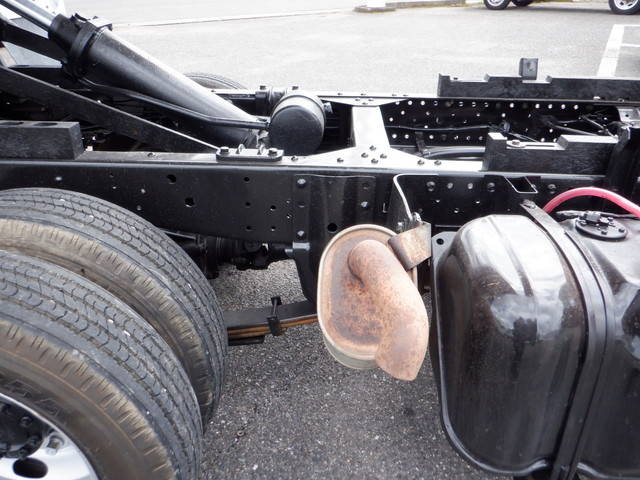 いすゞエルフダンプ小型（2t・3t）[写真12]