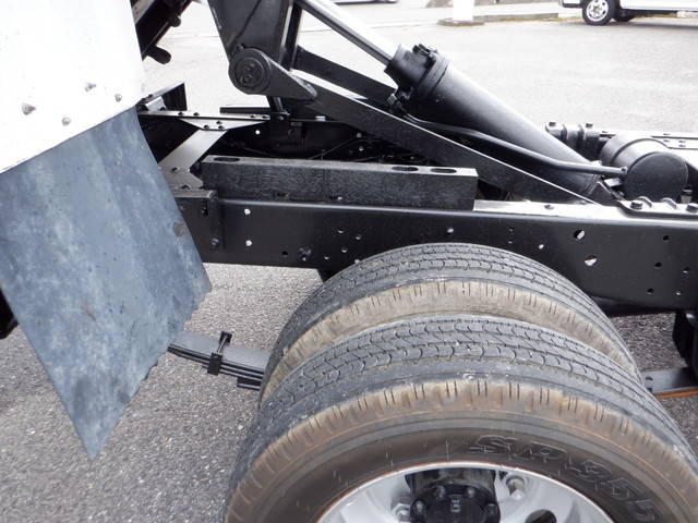 いすゞエルフダンプ小型（2t・3t）[写真13]