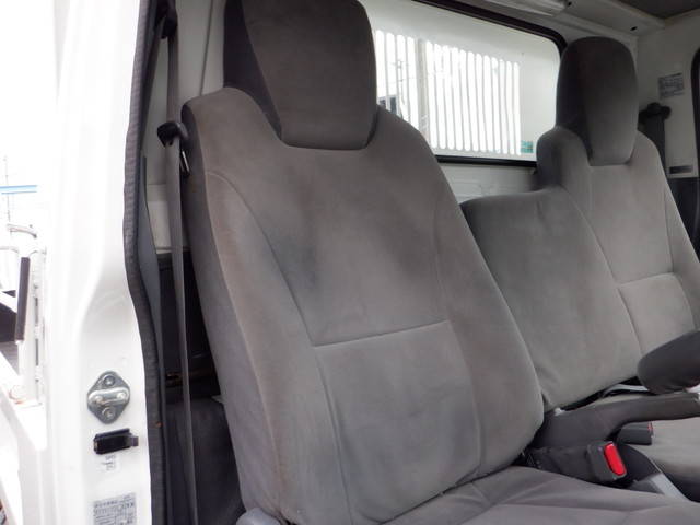 いすゞエルフダンプ小型（2t・3t）[写真24]