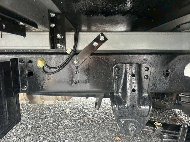 日野デュトロ冷凍車（冷蔵車）小型（2t・3t）[写真22]