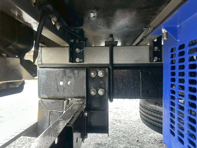 日野デュトロ冷凍車（冷蔵車）小型（2t・3t）[写真24]