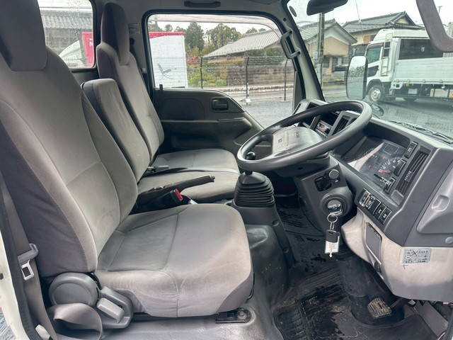 日産アトラスクレーン4段小型（2t・3t）[写真40]