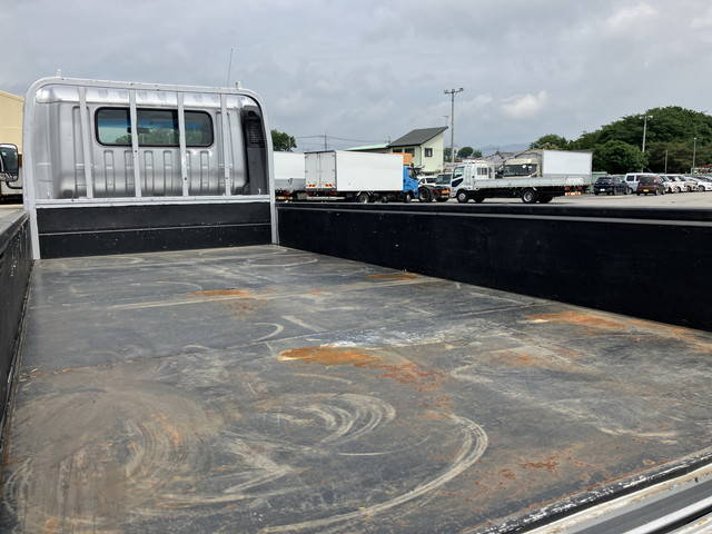 トヨタダイナ平ボディ小型（2t・3t）[写真12]