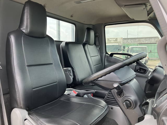 トヨタダイナ平ボディ小型（2t・3t）[写真28]