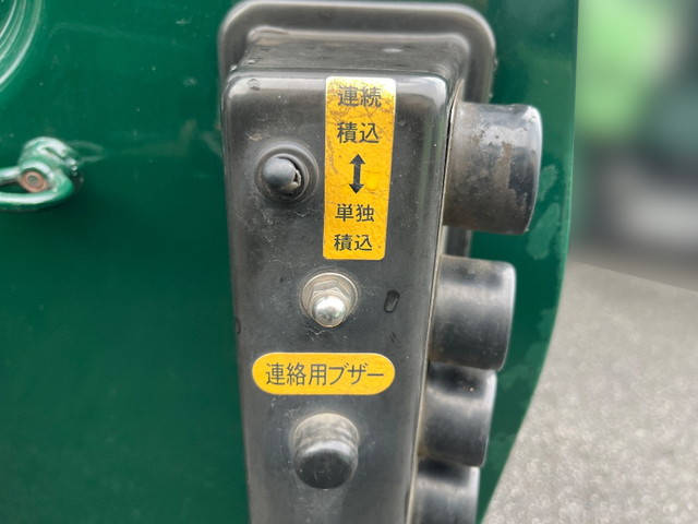 いすゞエルフパッカー車（塵芥車）小型（2t・3t）[写真16]