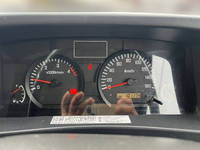 いすゞエルフパッカー車（塵芥車）小型（2t・3t）[写真36]