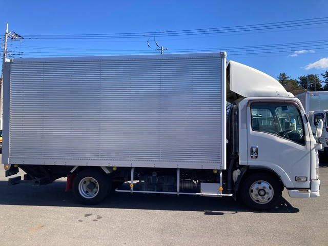 いすゞエルフアルミバン小型（2t・3t）[写真10]