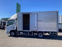 いすゞエルフアルミバン小型（2t・3t）[写真12]