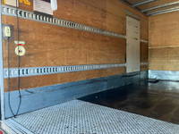 いすゞエルフアルミバン小型（2t・3t）[写真16]