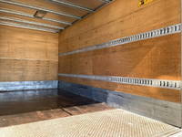 いすゞエルフアルミバン小型（2t・3t）[写真20]