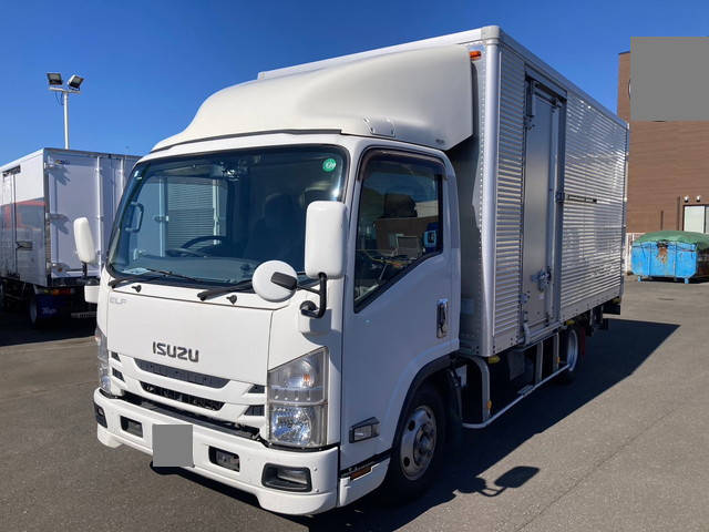 いすゞエルフアルミバン小型（2t・3t）[写真03]