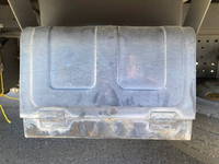 いすゞエルフアルミバン小型（2t・3t）[写真37]