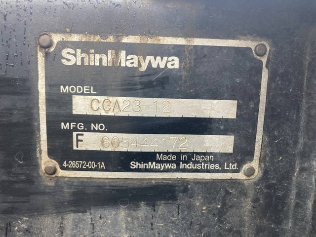 三菱ふそうキャンターコンテナ専用車小型（2t・3t）[写真04]