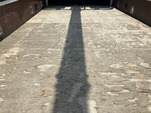 いすゞエルフクレーン4段小型（2t・3t）[写真11]