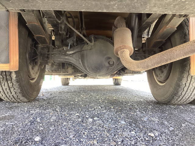 いすゞエルフクレーン4段小型（2t・3t）[写真28]