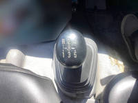 いすゞエルフクレーン4段小型（2t・3t）[写真38]