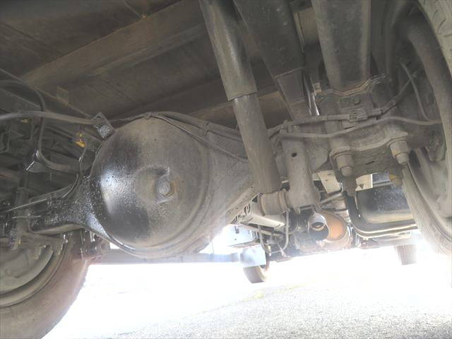 いすゞエルフ平ボディ小型（2t・3t）[写真19]