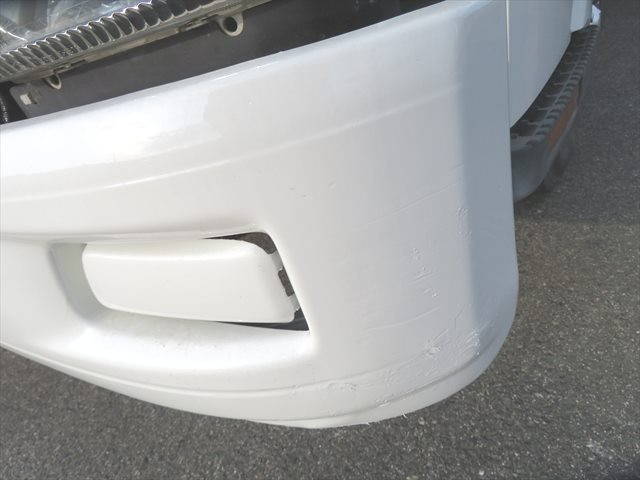 いすゞエルフ平ボディ小型（2t・3t）[写真27]