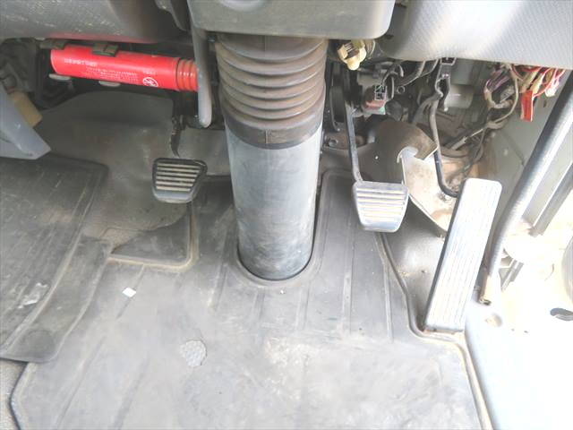 いすゞエルフ平ボディ小型（2t・3t）[写真38]