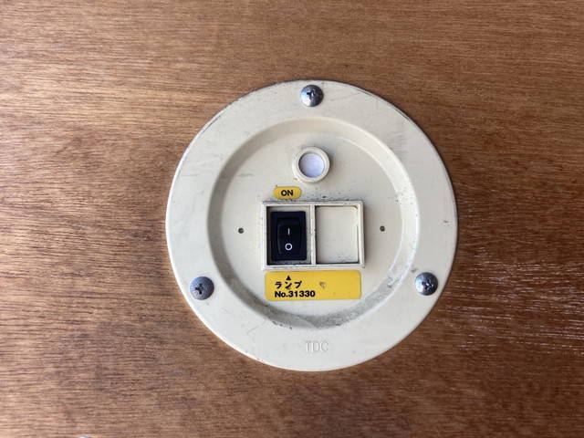 三菱ふそうキャンターアルミバン小型（2t・3t）[写真15]