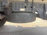 三菱ふそうキャンターアルミバン小型（2t・3t）[写真21]