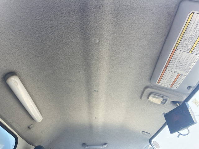 三菱ふそうキャンターアルミバン小型（2t・3t）[写真31]