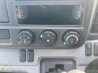 三菱ふそうキャンターアルミバン小型（2t・3t）[写真35]