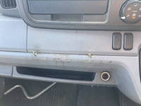 三菱ふそうキャンターアルミバン小型（2t・3t）[写真37]