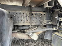 いすゞエルフ平ボディ小型（2t・3t）[写真17]