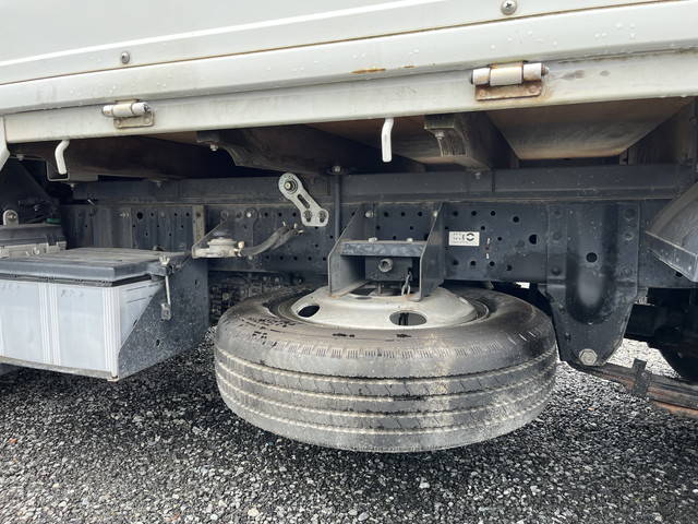 いすゞエルフ平ボディ小型（2t・3t）[写真20]