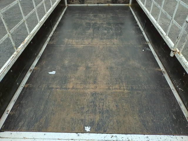 マツダタイタン平ボディ小型（2t・3t）[写真11]