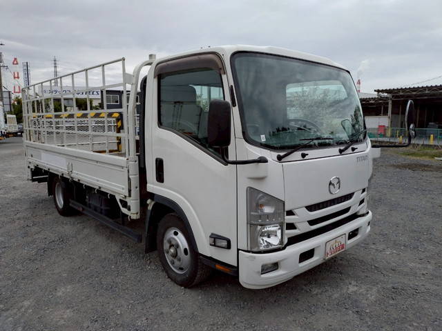 マツダタイタン平ボディ小型（2t・3t）[写真03]