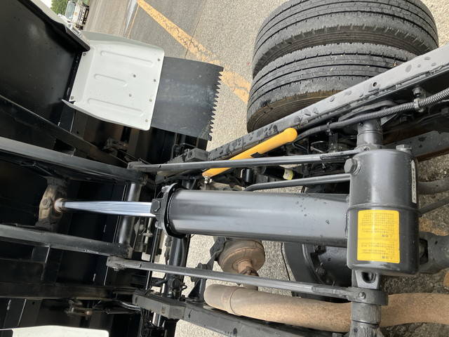 三菱ふそうキャンターダンプ小型（2t・3t）[写真19]