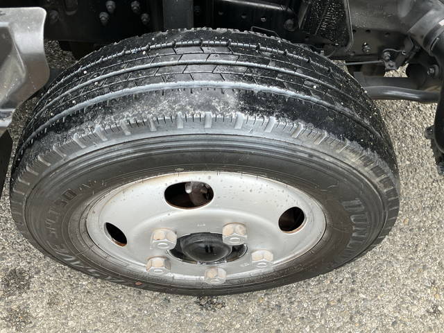 三菱ふそうキャンターダンプ小型（2t・3t）[写真22]