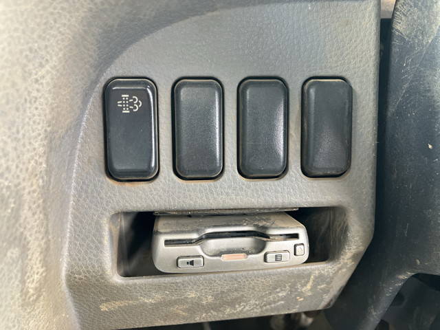 三菱ふそうキャンターダンプ小型（2t・3t）[写真38]