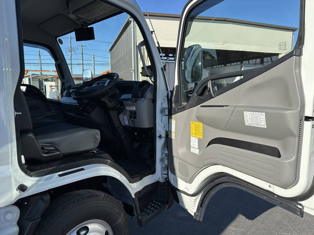 三菱ふそうキャンターパッカー車（塵芥車）小型（2t・3t）[写真10]